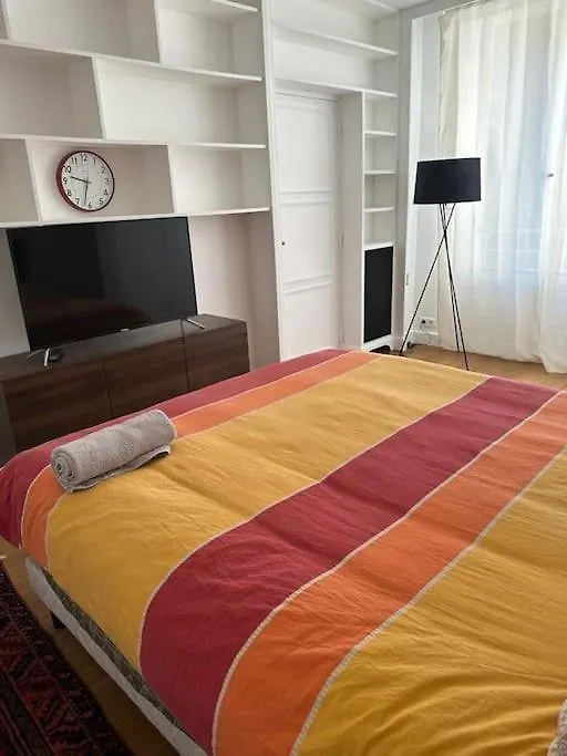 Apartament Avenue Foch Paryż