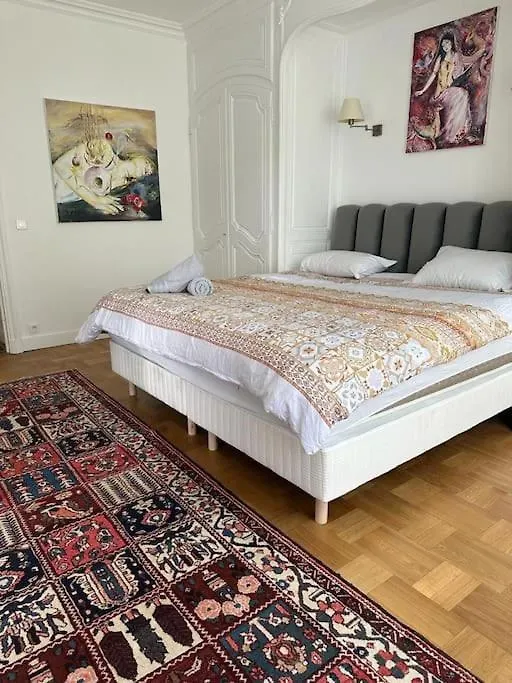 Apartament Avenue Foch Paryż Francja